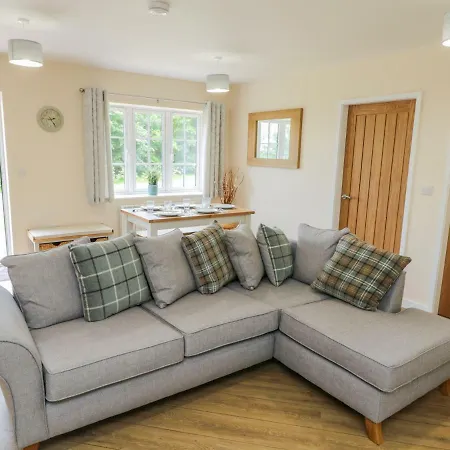 Ryedale Country - Willow Holiday home York